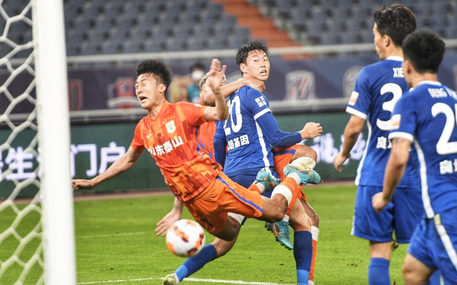 凯恩加盟拜仁后欧冠30场24球，同期仅有姆巴佩进球数与他持平（加盟拜仁后，凯恩欧冠30场打入24球，同期仅有姆巴佩进球数与之持平）