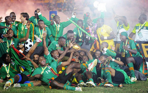 博主：皇马已经至少接触两名教练，但齐达内不会回归