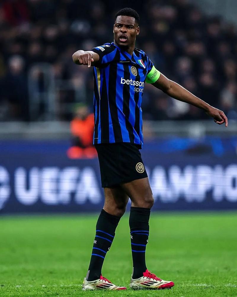 维卡里奥告别孙兴慜：不折不扣的传奇，祝你未来一切顺利