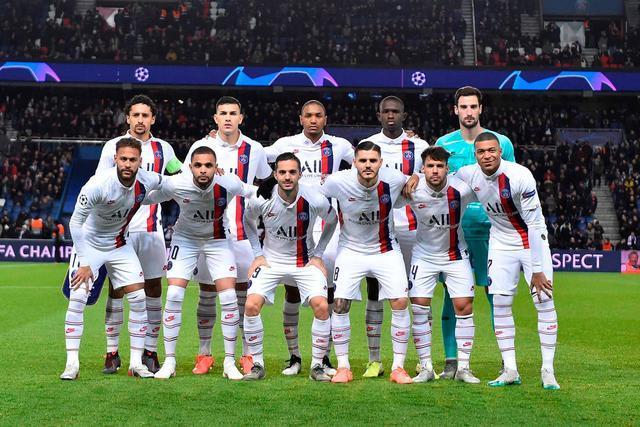 梅州客家因财务危机降级，未能延续奇迹，暴露中国足球现实困境。（财务危机拖垮梅州客家，奇迹止步，折射中国足球的现实困局）