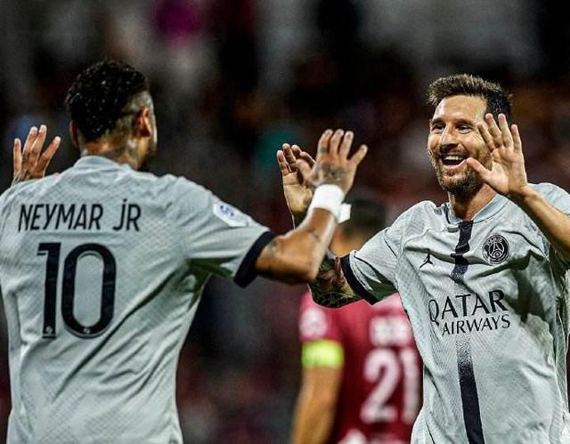 谁是被哈维·阿隆索召唤参加对阵塞尔塔比赛的胡安·马丁内斯？