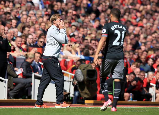 阿莫林：我对目前的门将储备很满意，不让梅努首发是有原因的（阿莫林：对门将阵容很满意，未安排梅努首发自有考量）