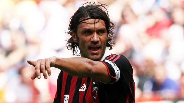 这下真是把足球踢成了艺术