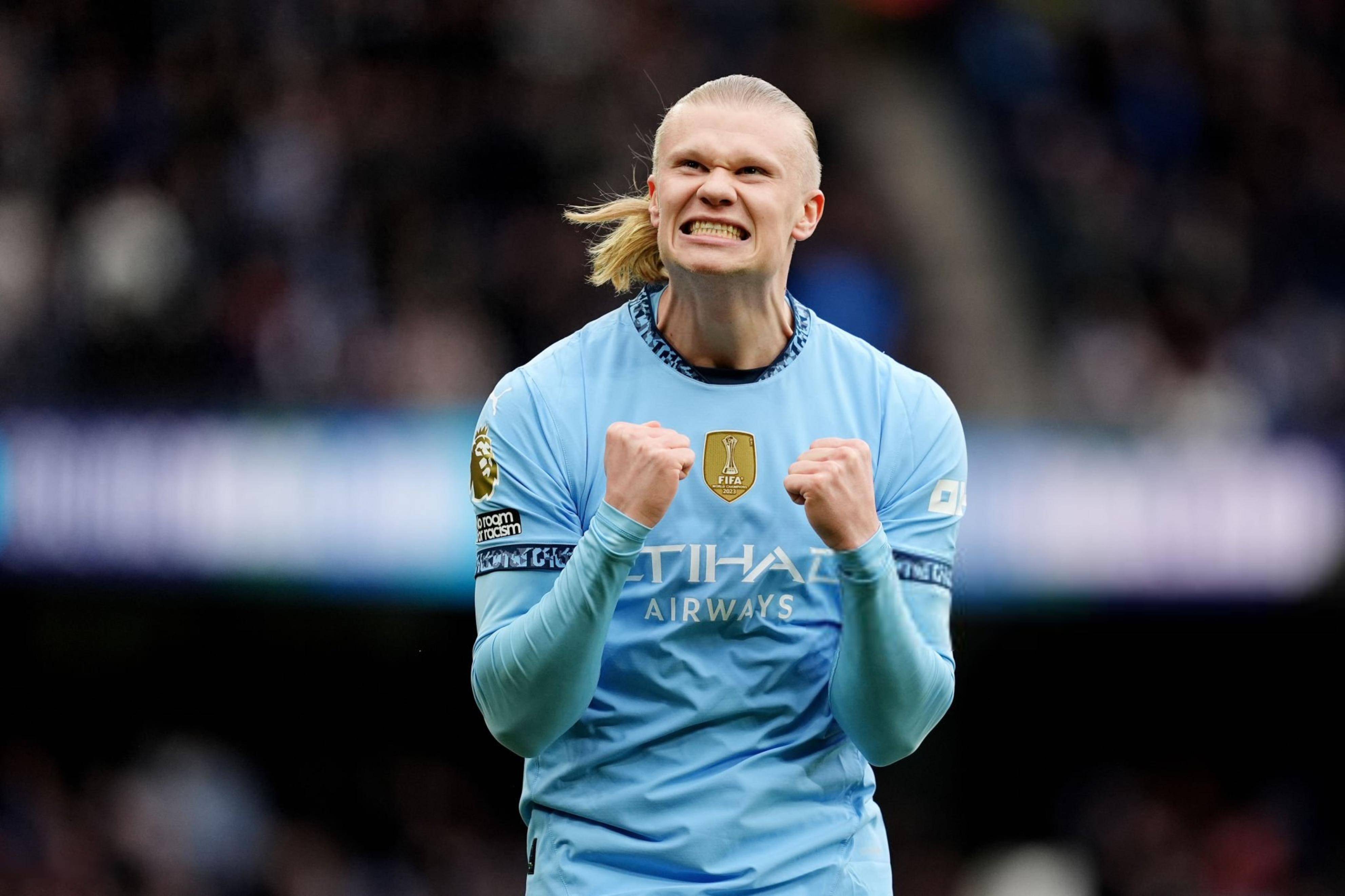 东体：李可有可能重新入选国足，门将位置可能保留个别老将（国足或迎调整：李可有望回归，门将位置可能继续保留部分老将）