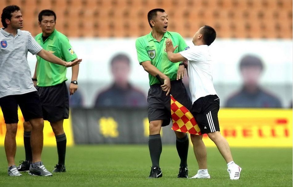 迪马济奥：亚沙里认为布鲁日食言，将和俱乐部主席会面